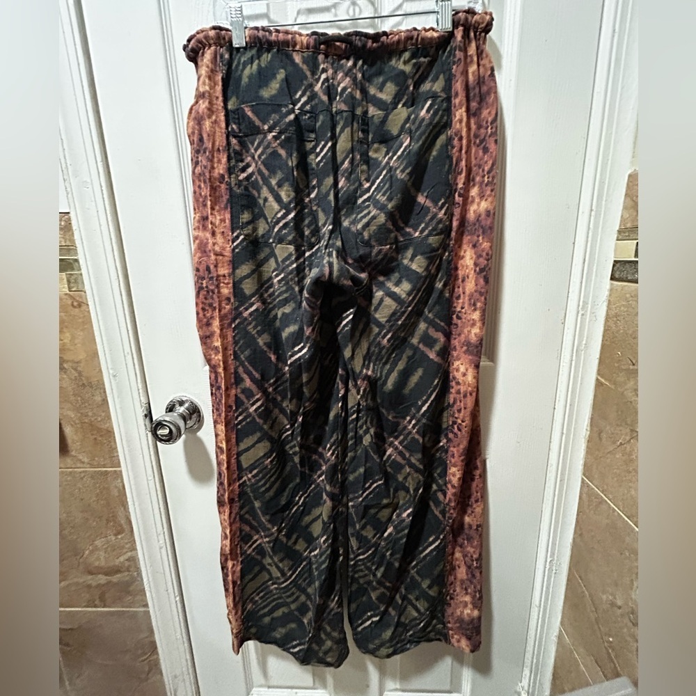 NWT FREE PEOPLE Hudson Canyon Printed Pants-Brown Combo/Animal Plaid XS - Picture 6 of 8